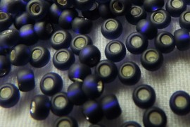 (37110.10.6) Бісер блискучий матовий темно-синій